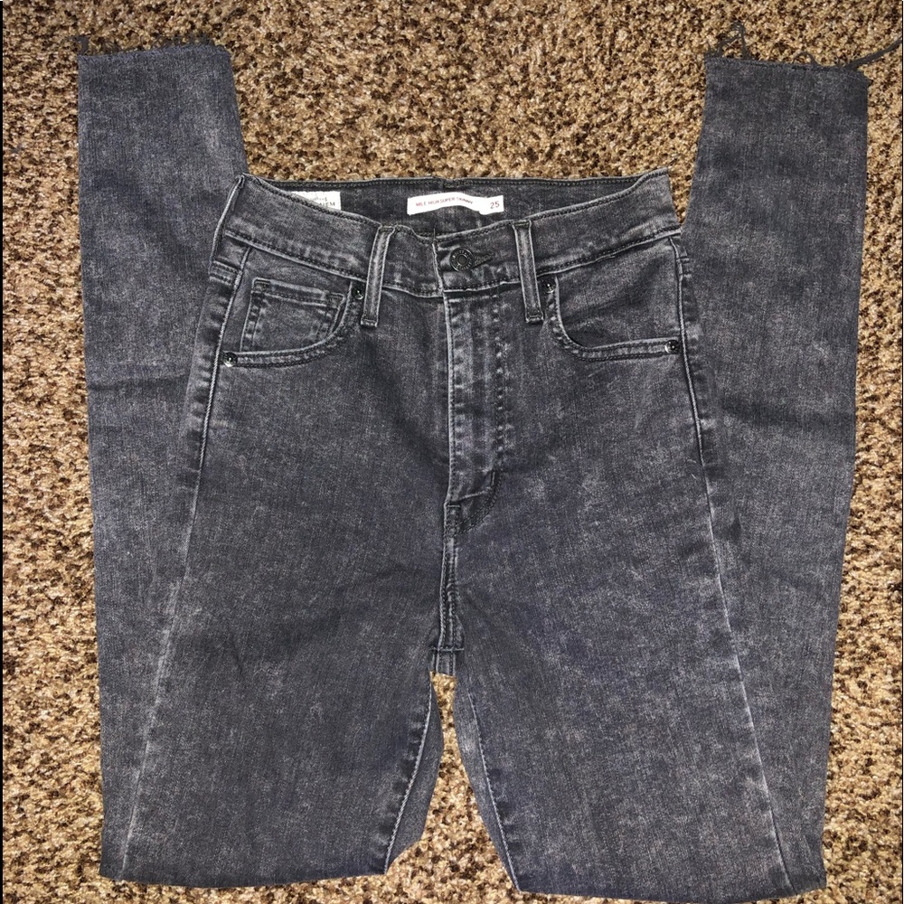 LEVIS Mile High Jeans Size 25